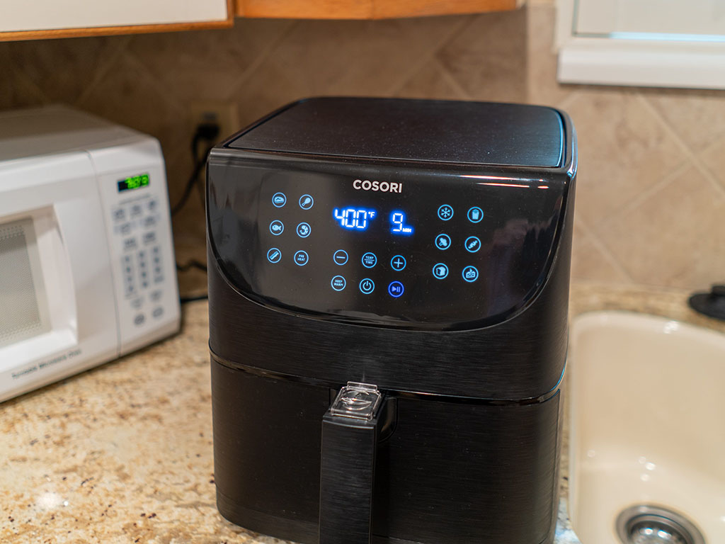 Cosori 5.8QT air fryer