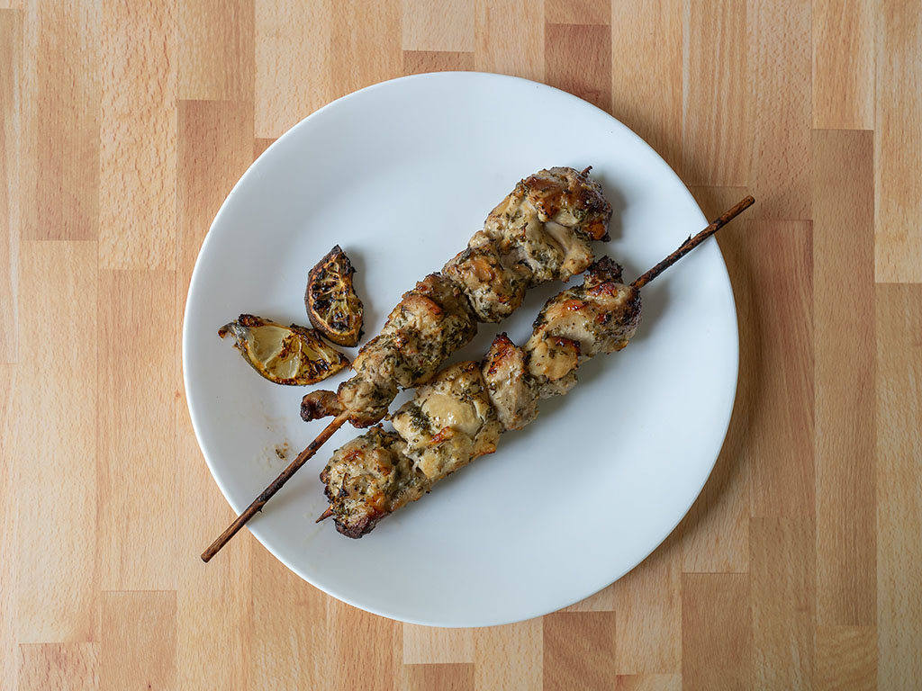 Air fried chicken kabobs