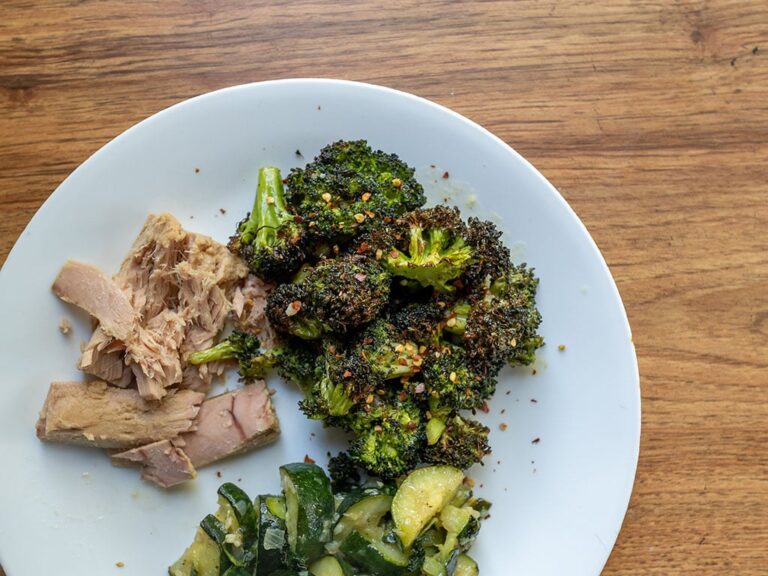 How to quickly cook broccoli in an air fryer